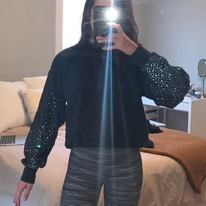 Lululemon x soul cycle to the beat sweatshirt